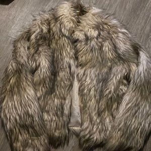 Fashion Nova fur coat Medium
